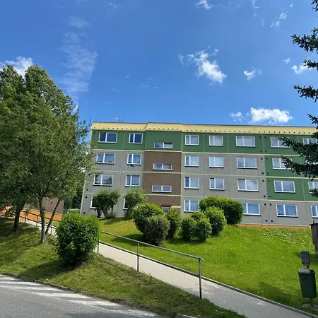 Slunný byt 1 a 1 Tanvald Šumburk nad Desnou Jizerské hory Exteriér fotografie