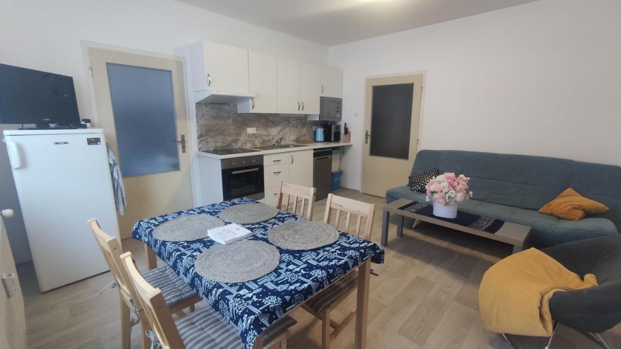Apartment Slunny V Jizerskych Horach 5 Posteli
